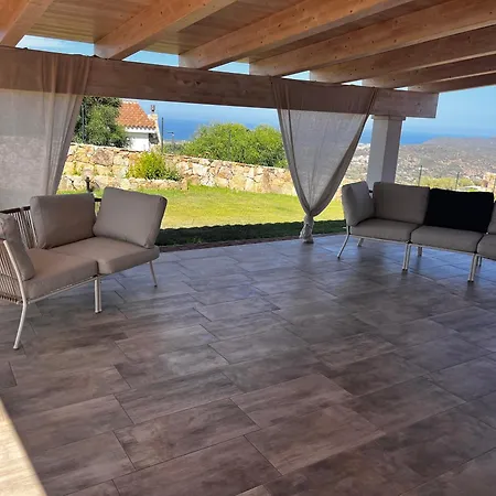Mbita Sardegna Lodge Brunella