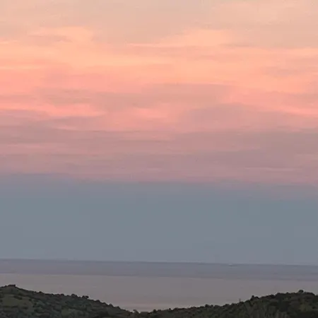 Mbita Sardegna Lodge Brunella