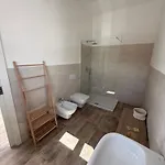 Mbita Sardegna بيت خشبي *